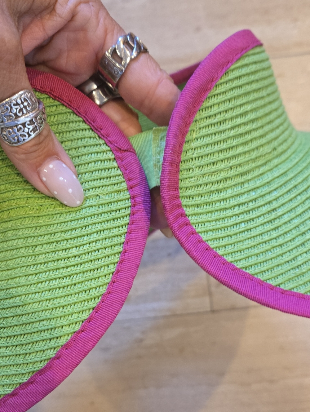 Sun "N" Sand Green/Pink Accent Packable Sun Hat - Picture 3 of 6